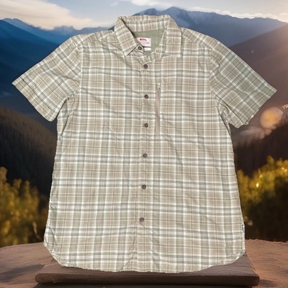 Fjallraven Abisko Regular Fit Green Plaid Short Sleeve Button Down Shirt Mens L - Picture 1 of 4